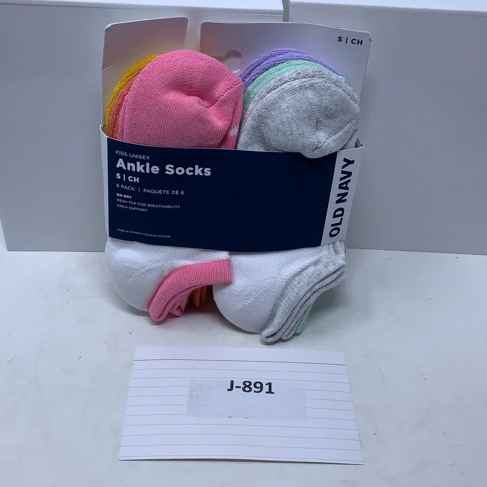 Old Navy Girls Small Shoe Size 11-13 Multicolor Ankle Socks 6 Pack NWT